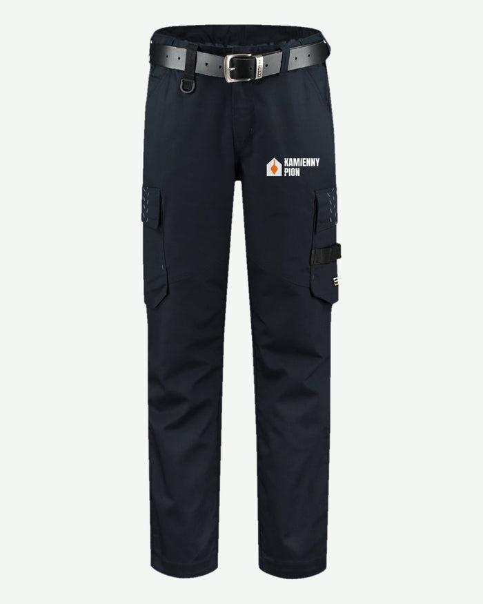 Wizualizacja: spodnie robocze Tricorp Work Pants Twill (kolor: granatowy) z przykładowym logo fikcyjnej firmy budowlanej Kamienny Pion na nogawce.