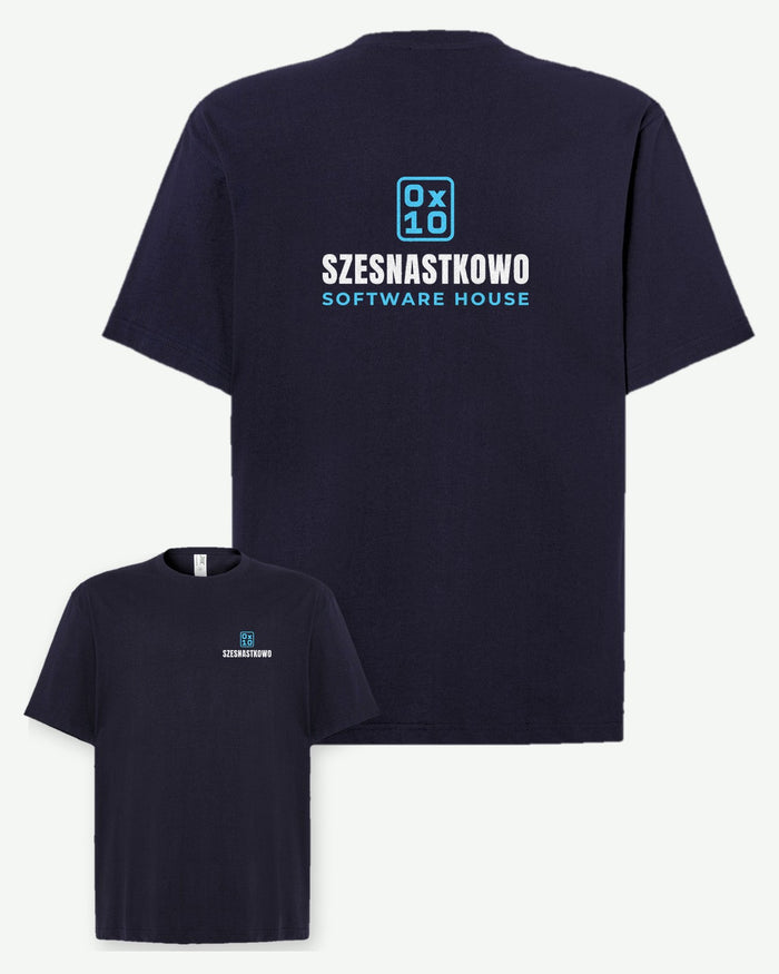 Wizualizacja: koszulka męska JHK TSUAOVER (kolor: granatowy) z przykładowym logo fikcyjnego software house'u Szesnastkowo na piersi i dużym znakiem na plecach.