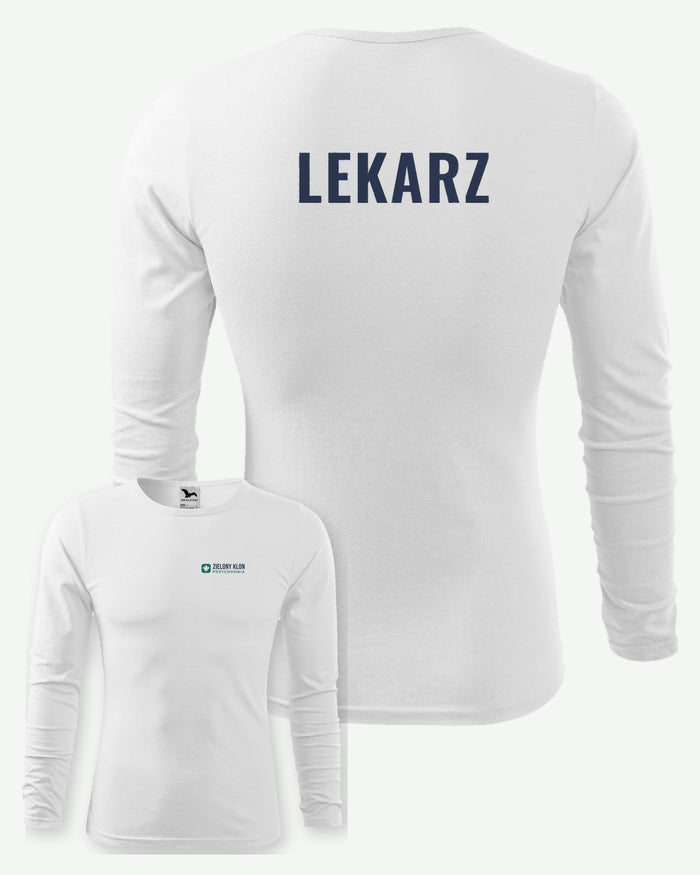 Wizualizacja: koszulka męska MALFINI Fit-T LS (kolor: biały) z przykładowym logo fikcyjnej przychodni Zielony Klon na piersi i napisem LEKARZ na plecach.