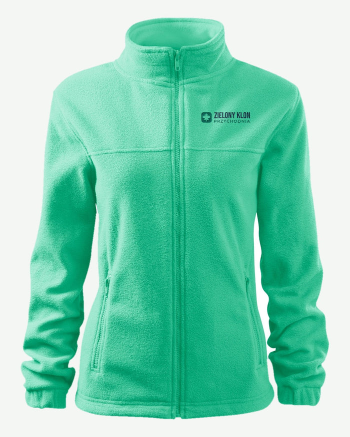 Wizualizacja: polar damski RIMECK Jacket (kolor: miętowy) z przykładowym logo fikcyjnej przychodni Zielony Klon na piersi (haft).