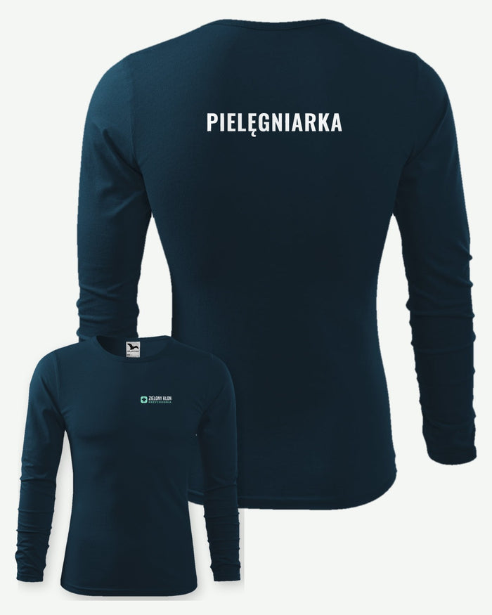 Wizualizacja: koszulka męska MALFINI Fit-T LS (kolor: granatowy) z przykładowym logo fikcyjnej przychodni Zielony Klon na piersi i napisem PIELĘGNIARKA na plecach.